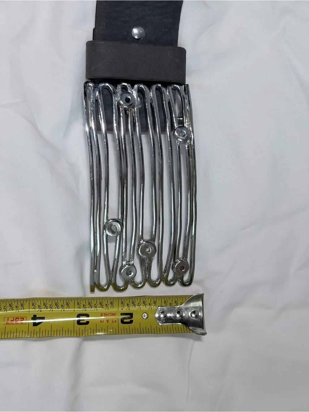 Vera Gray Wide Waist Belt Modern Silver Statement Buckle Size S